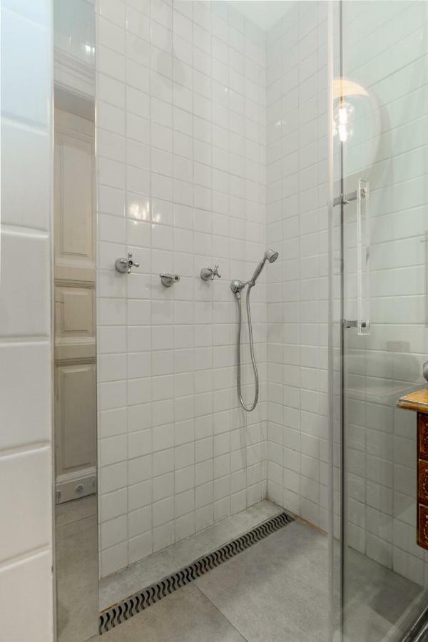 Luxury Twin 1-bedroom in Kazinczy street Budapeszt Zewnętrze zdjęcie